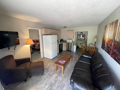Quadna Mountain Village - photo 20
