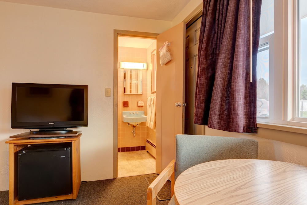 Gale River Motel - photo 10
