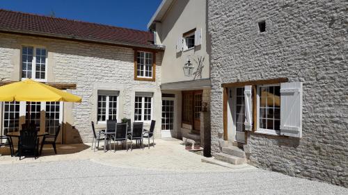 Chez Madgi et Jean Mi - last minute hotel in Froncles