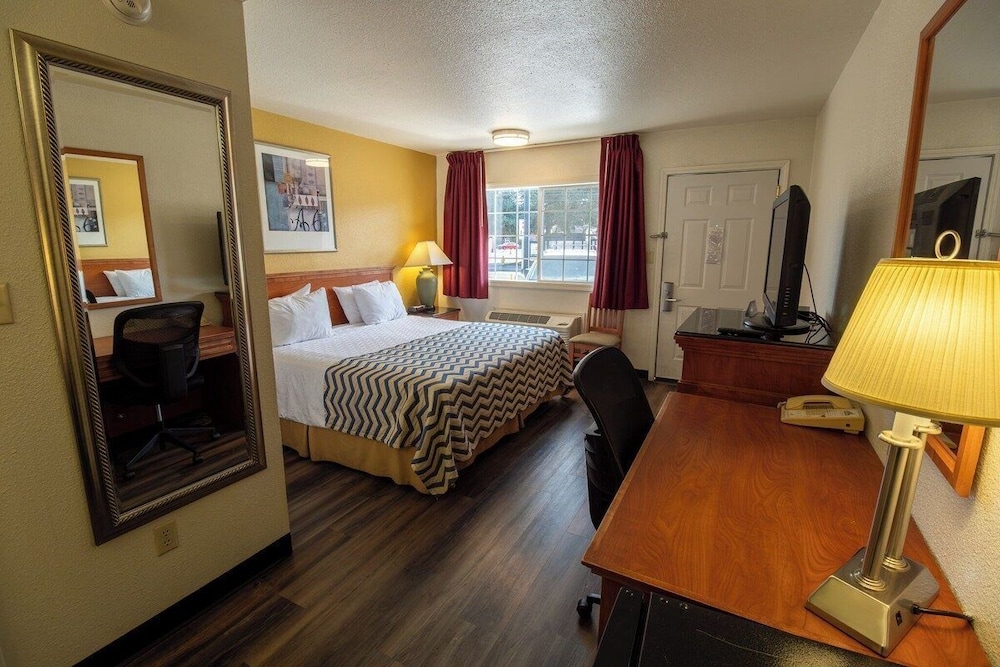 Travelodge By Wyndham Pendleton OR - photo 39