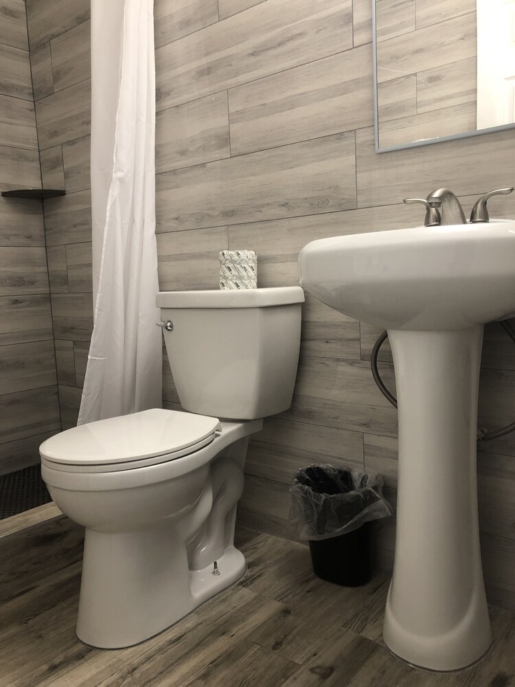 Bay Breeze Inn Bradenton Downtown - photo 11