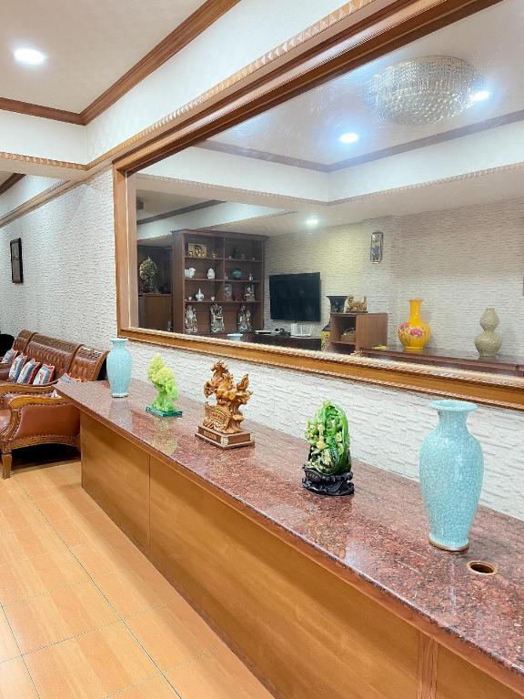 Silom Dynasty Hostel