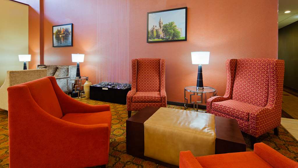 Best Western Plus Finger Lakes Inn & Suites - photo 10