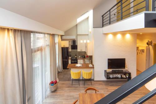 Luxury 4 bedroom apartment #1 in the city center of tbilisi