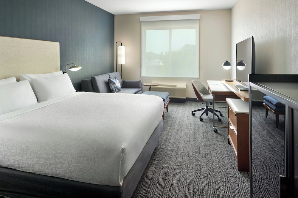 Courtyard by Marriott Atlanta Dunwoody - photo 31