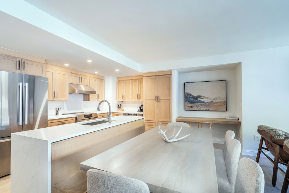 Madeline Hotel & Residences Auberge Collection - photo 88