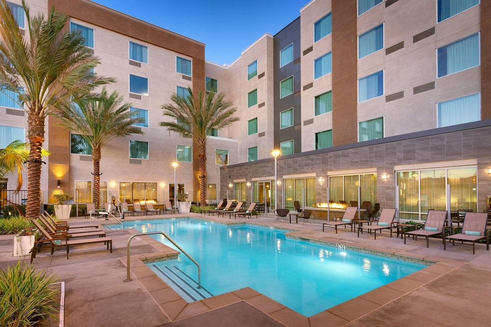 TownePlace Suites by Marriott Los Angeles LAX Hawthorne - photo 23