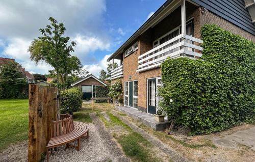 Stunning Home in Zoutelande With 1 Bedrooms and Wifi — 4-Star Luxury Hotel in Zoutelande, Netherlands