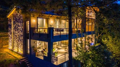 SaffronStays The Hill Abode in Kasauli, India