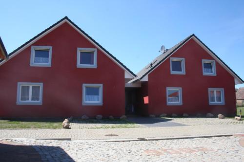 Schwantje Mirow 6a — 4-Star Luxury Hotel in Mirow, Germany