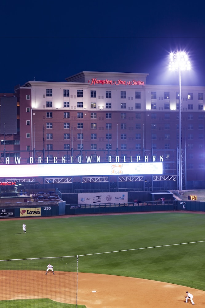 Hampton Inn & Suites Oklahoma City Bricktown - photo 42