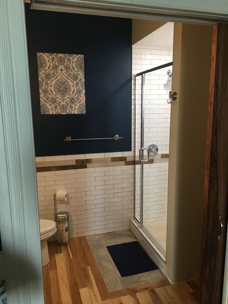 Cambridge Inn on Main - photo 6