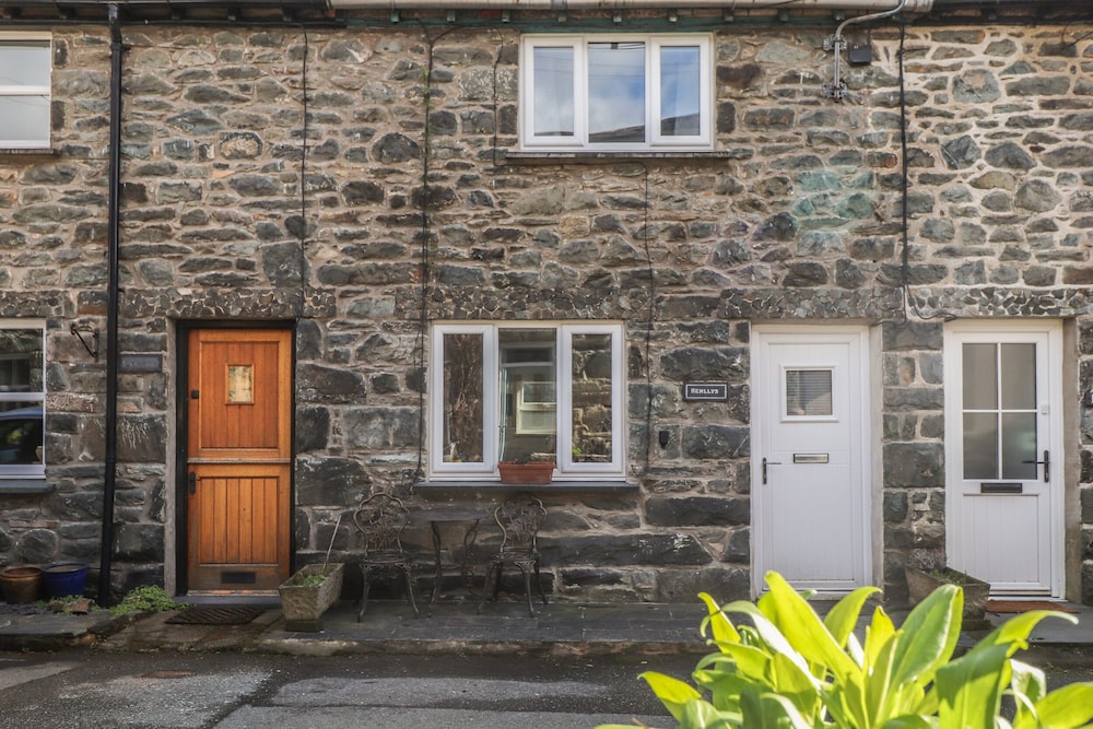 Henllys - carbon neutral hotel in Harlech