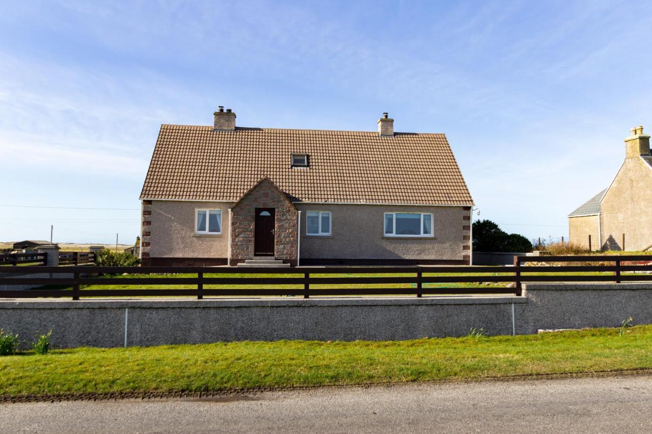 Ar Dachaigh North Uist — Isle Of North Uist