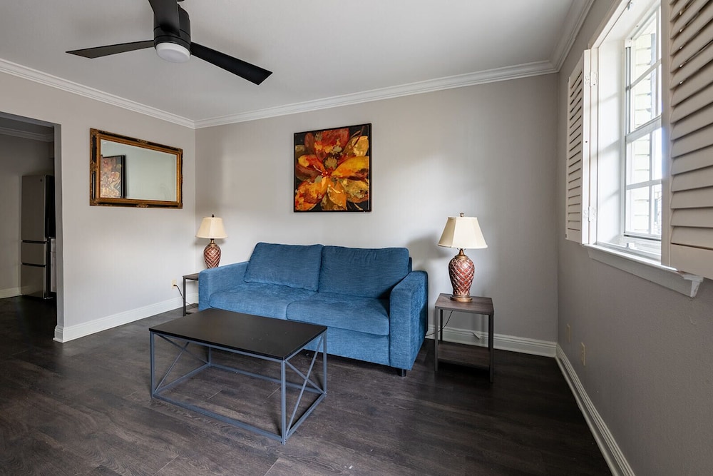 French Quarter Suites Hotel - photo 39