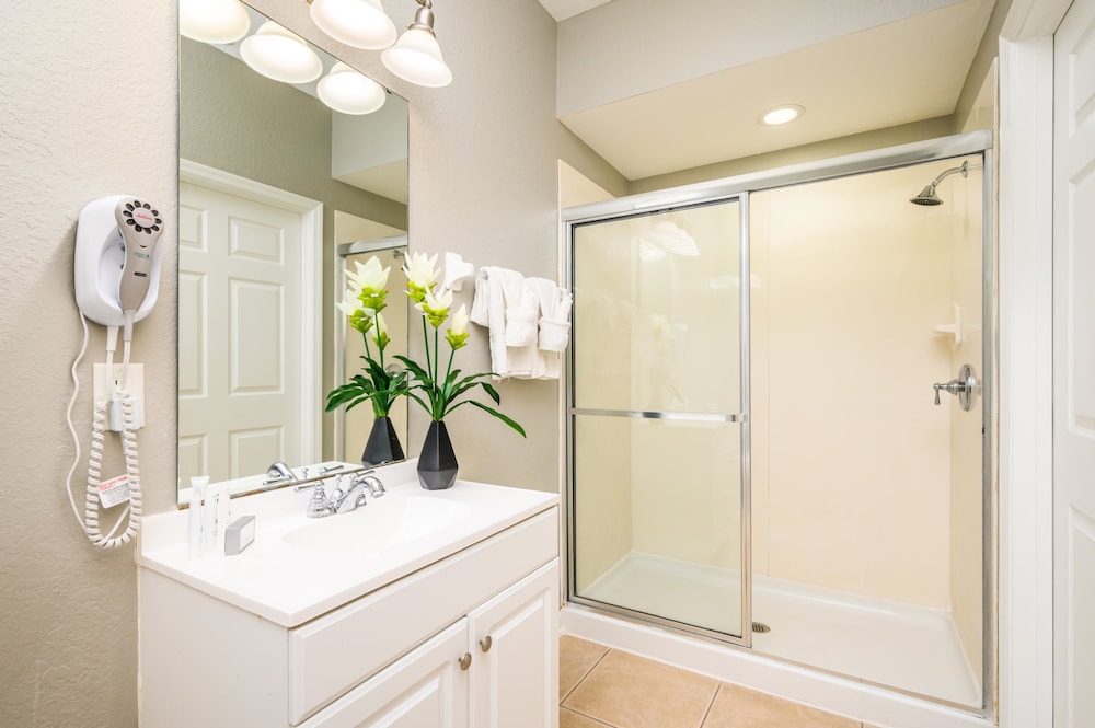 Vista Cay Resort Direct Townhomes by Millennium Management - photo 247
