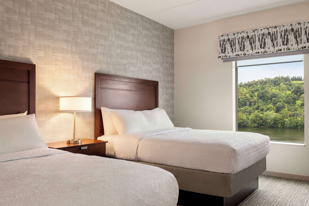 Hampton Inn & Suites Pittsburgh Waterfront West Homestead - photo 8
