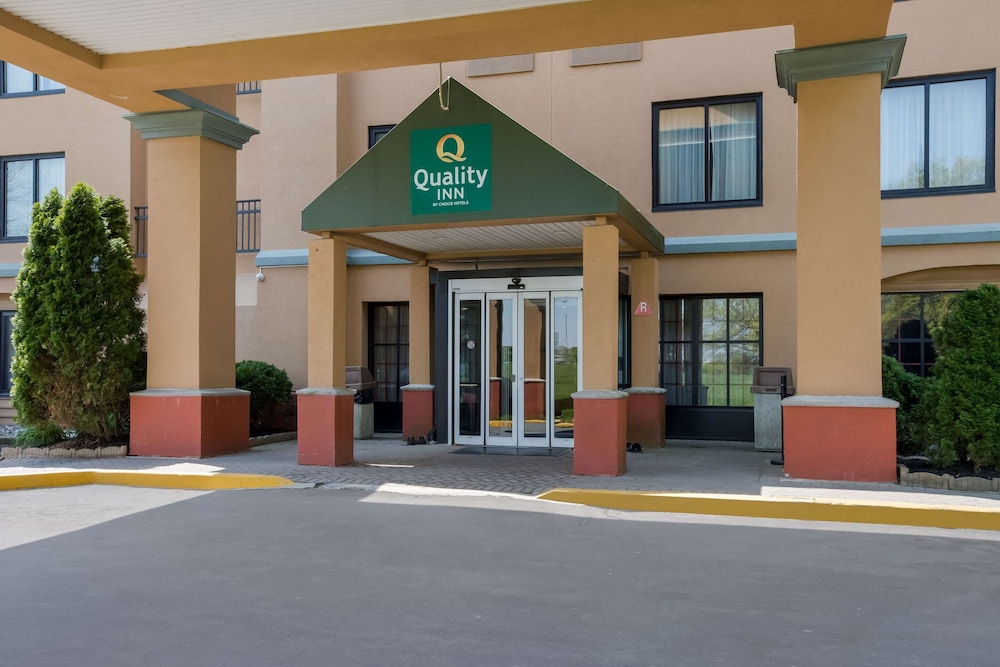 Quality Inn Near Princeton — hotel in Lawrenceville