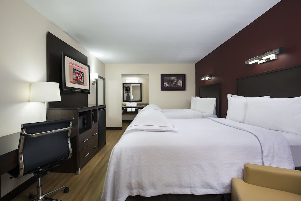 Red Roof Inn PLUS Birmingham East Irondale Airport - photo 12
