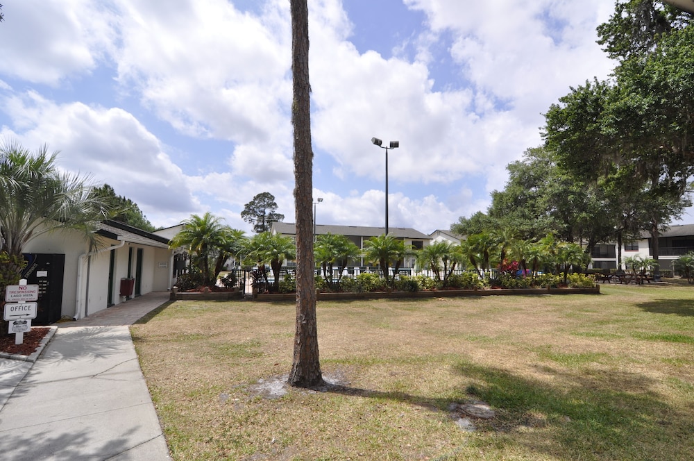 Lago Vista Resort - photo 15