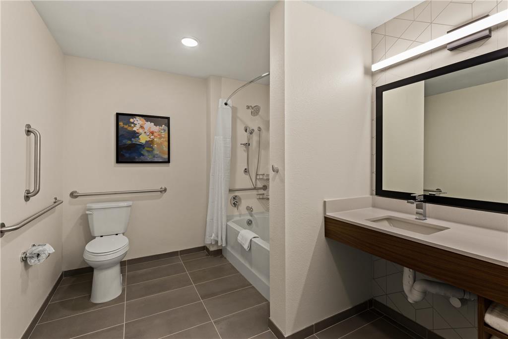 Everhome Suites Yuma East I 8 - photo 23
