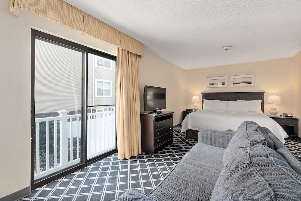 Residences at Daniel Webster - photo 9