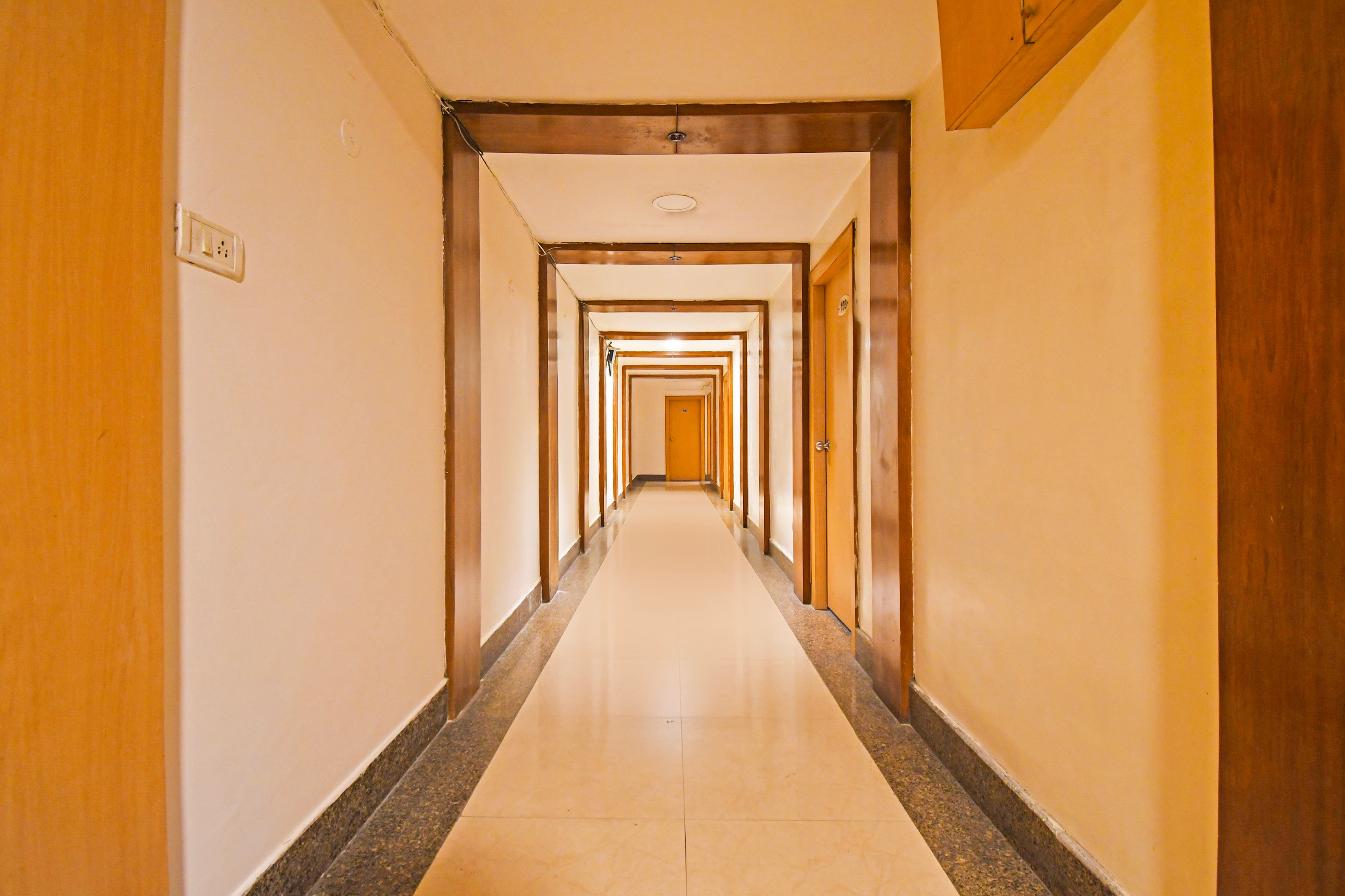 Townhouse Hill Cart Road Siliguri — 4-Star Luxury Hotel in Siliguri, India