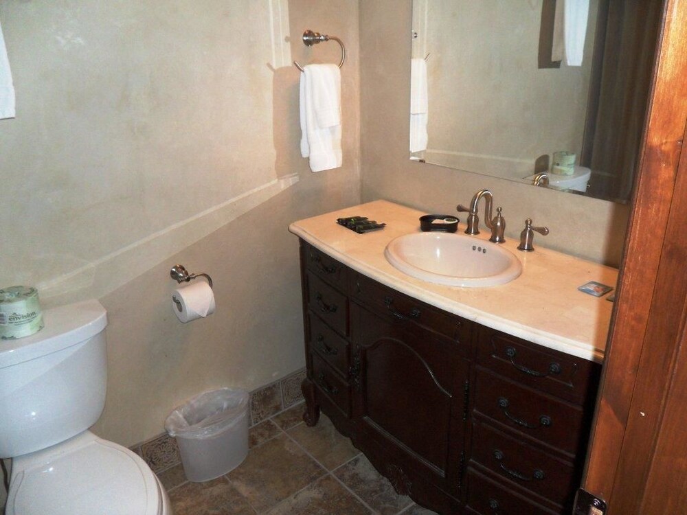BackCountry Inn - photo 12