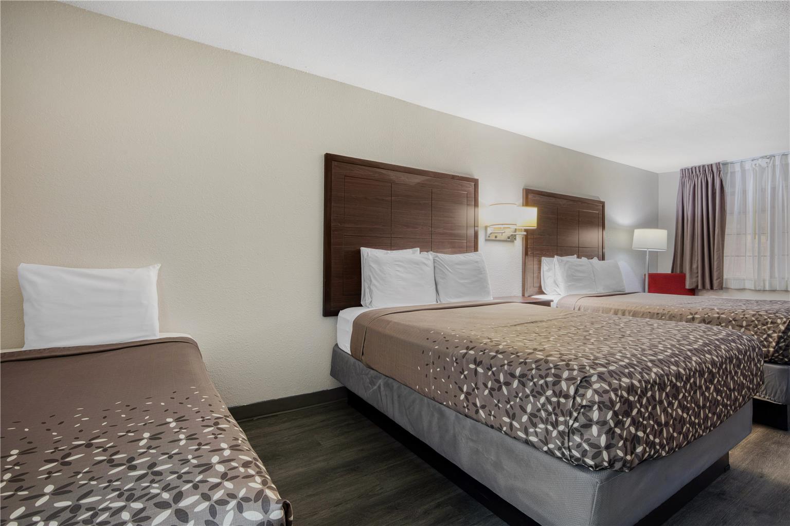SureStay Hotel by Best Western Terrell - photo 19