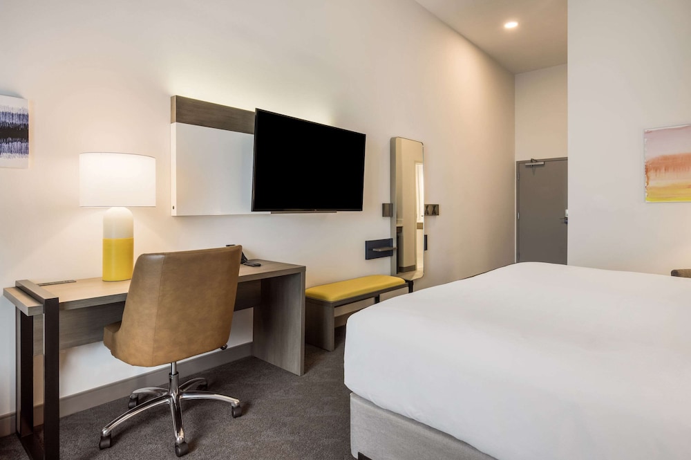Comfort Inn & Suites Gaylord - photo 8