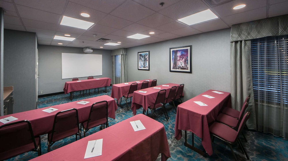 Hampton Inn Lakeland - photo 44