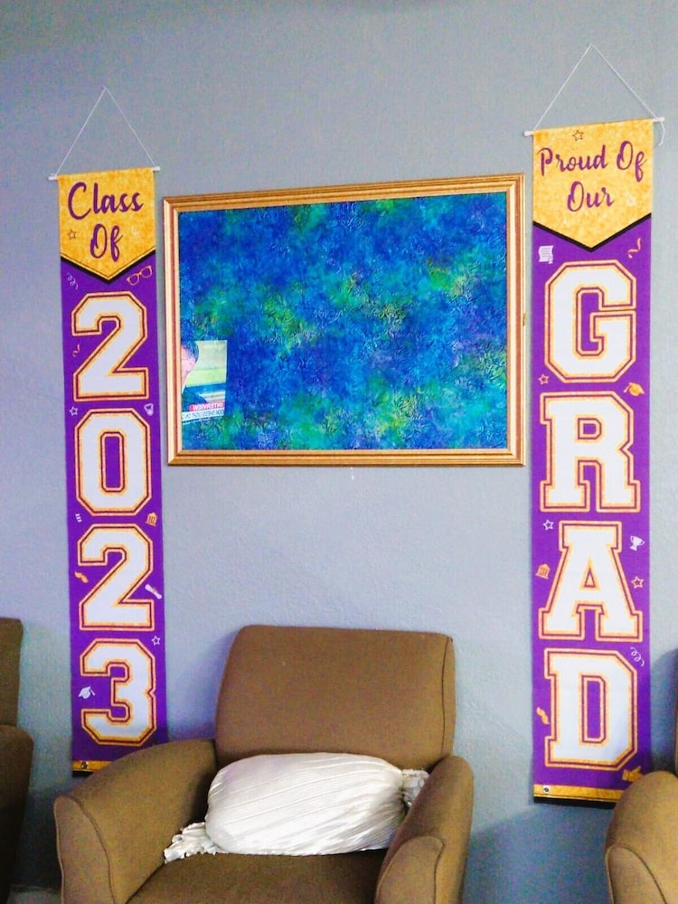 Grand View Plaza Inn & Suites - photo 12