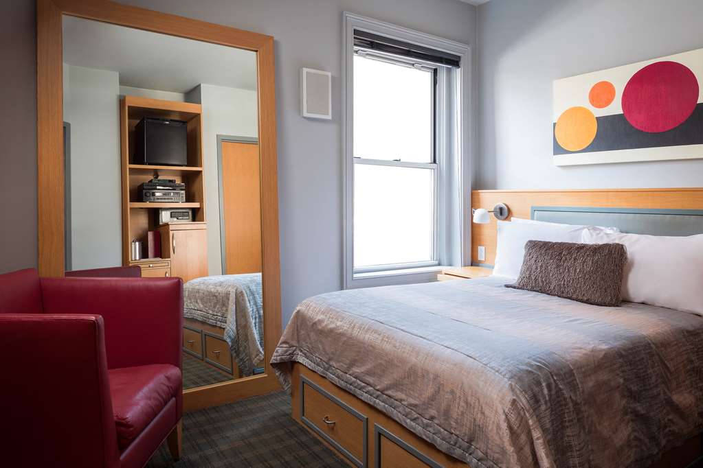 Charlesmark Hotel - photo 16