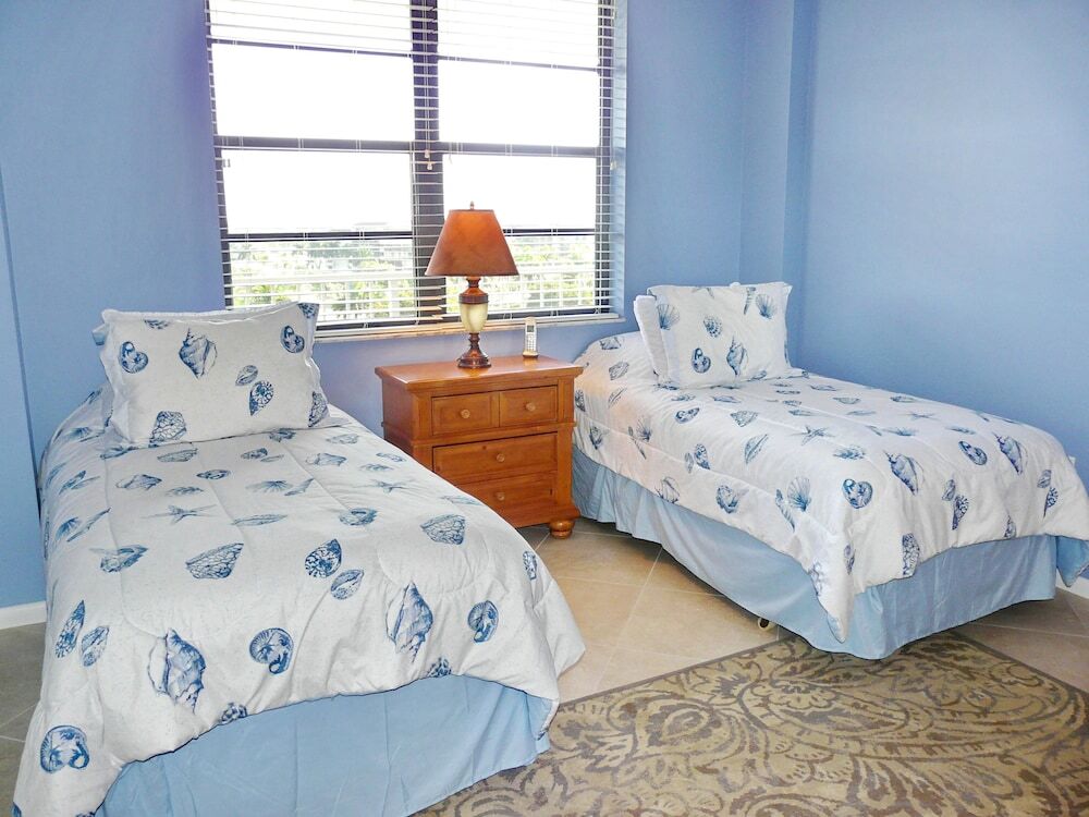 South Seas Tower 4 802 - photo 7
