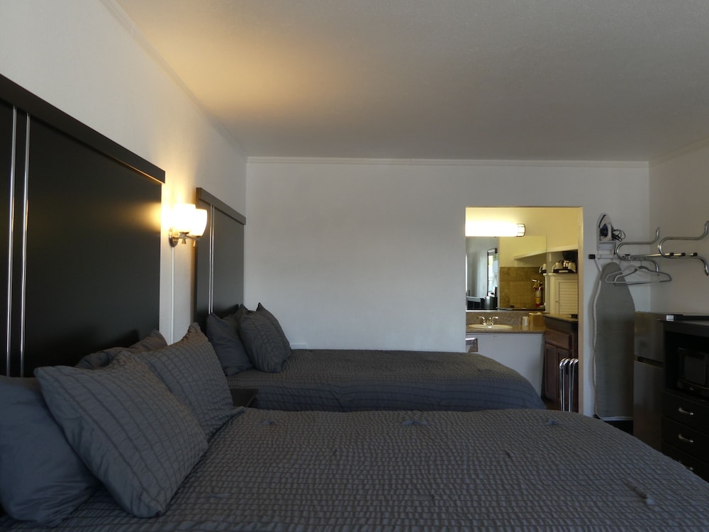 Big Chief Motel - photo 17