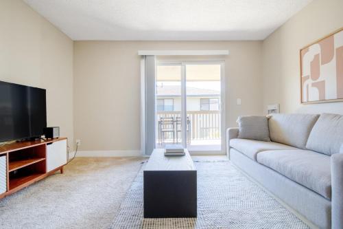 Foster City 2BR w Gym Pool WD nr highways SFO 567 — 4-Star Luxury Hotel in Foster, United States