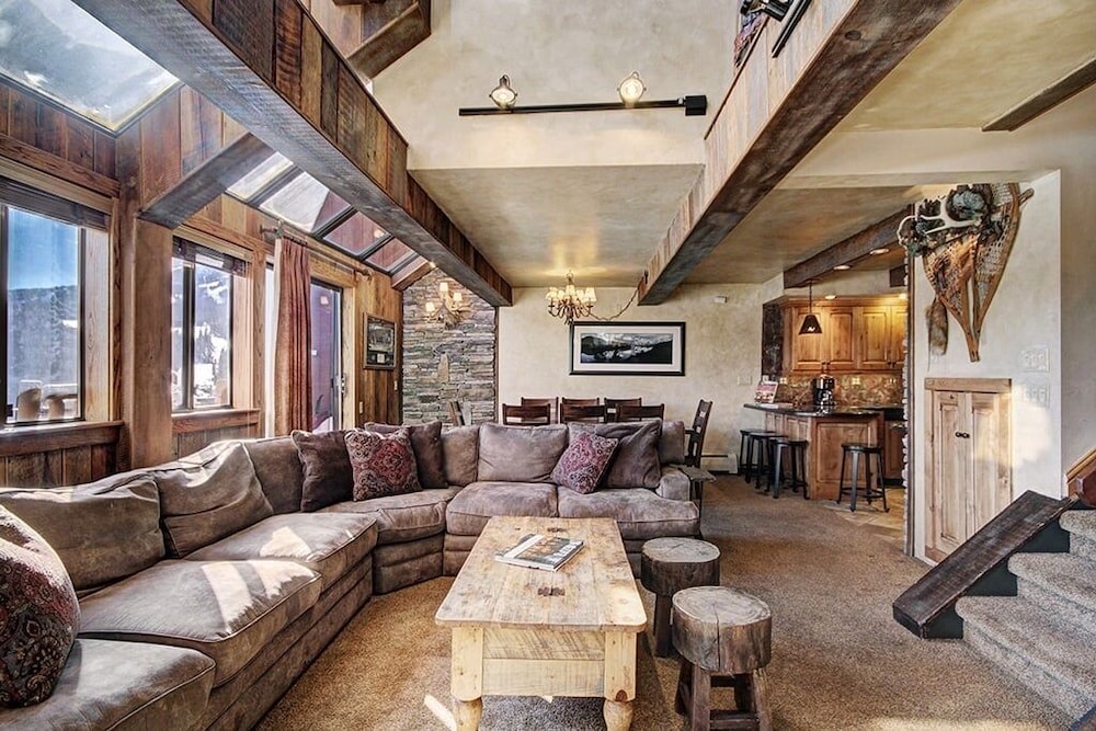 Beaver Run Peak 9 Penthouse by RedAwning - photo 19