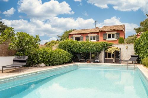 L Hacienda in Rochefort-Du-Gard, France