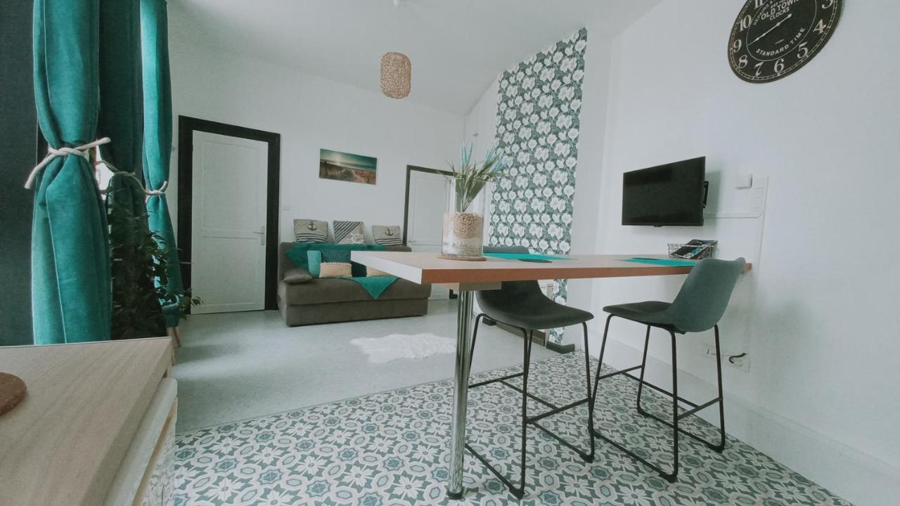 Studio 01 ambiance cocooning in Boulogne-Sur-Mer, France