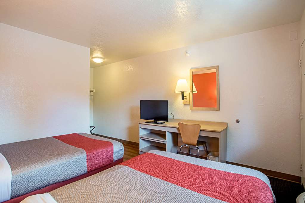 Motel 6 Prescott AZ - photo 19