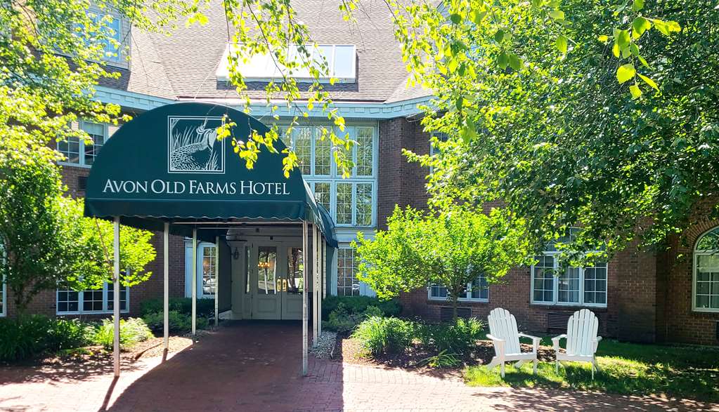 Avon Old Farms Hotel - photo 2