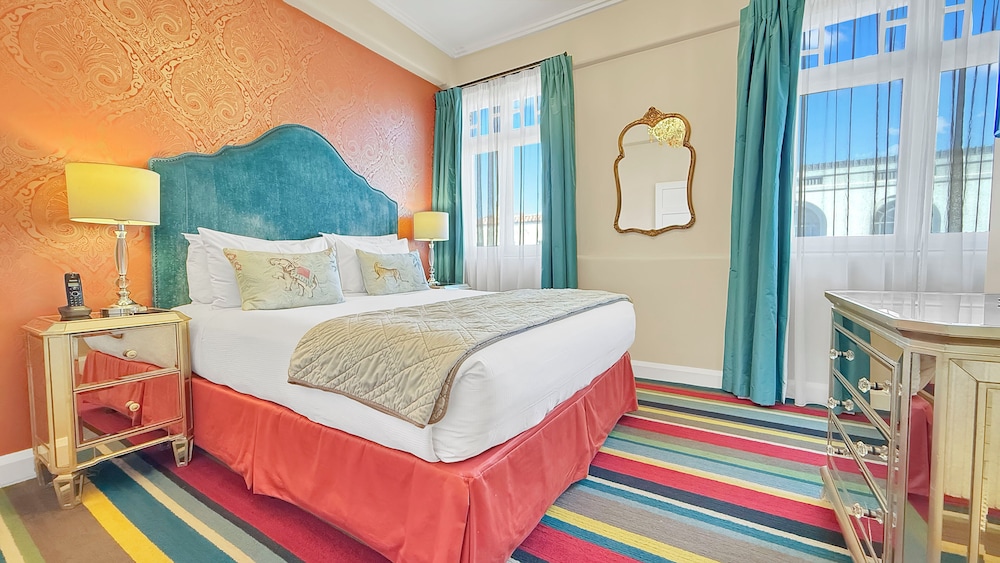 Art Deco Masonic Hotel