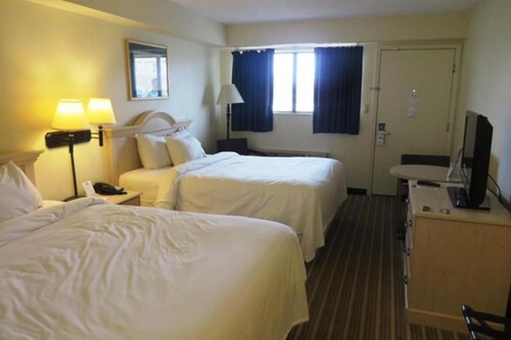 Days Inn by Wyndham Plainfield - photo 12