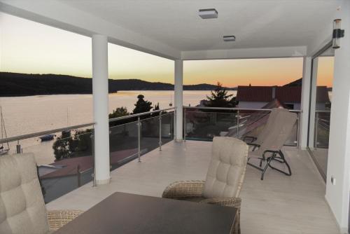 Villa Pina Tisno — 4-Star Luxury Hotel in Tisno, Croatia