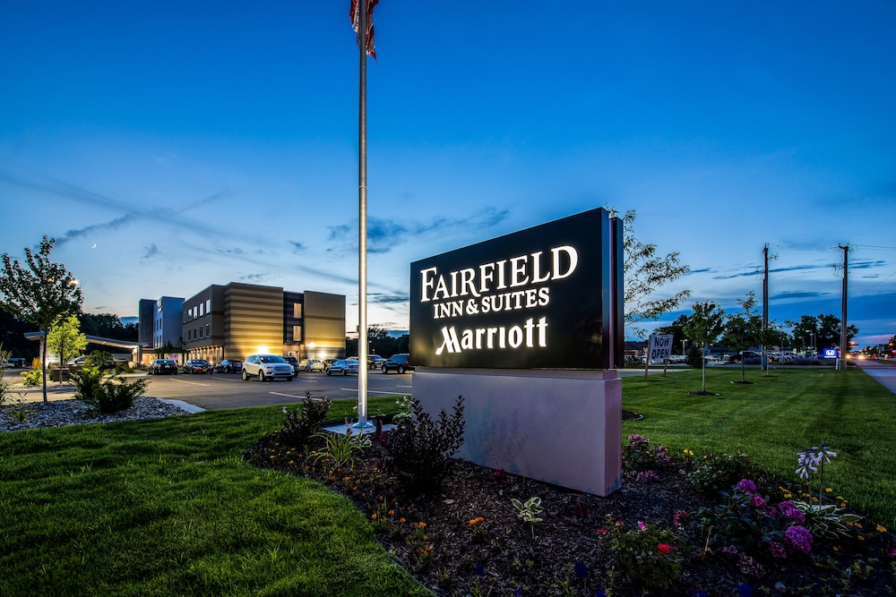 Fairfield Inn & Suites by Marriott St. Joseph Stevensville - photo 39