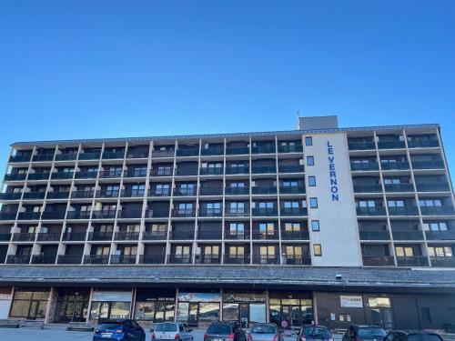 Studio Cabine Chamrousse - carbon neutral hotel in Unknown City