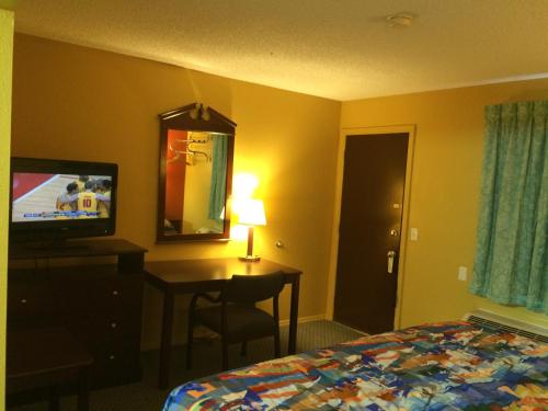 Wye Motel - photo 15