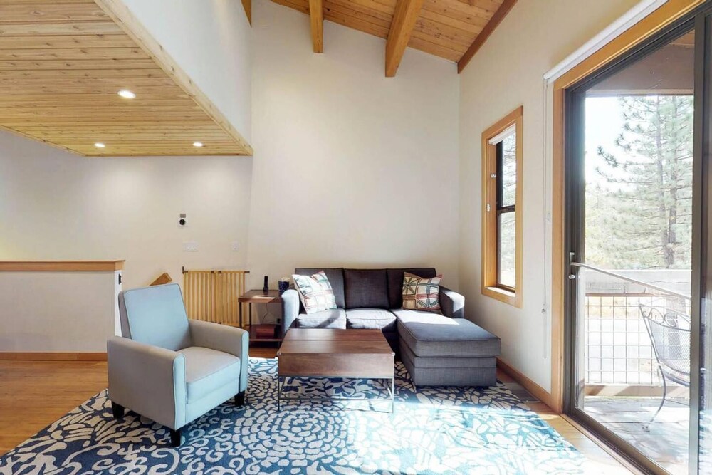 Sockeye by Avantstay Modern 2 BR Condo w Access to Northstar Resort Community - photo 19