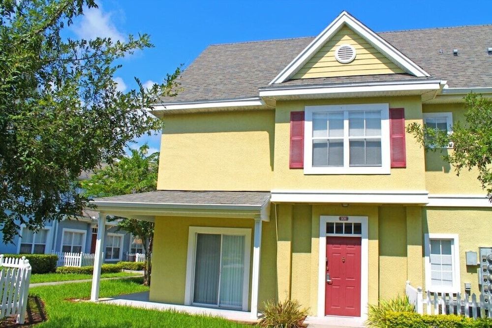 Santa Maria Holiday Home — 4-Star Luxury Hotel in Kissimmee, United States