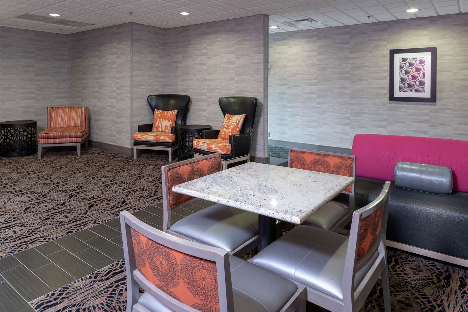 Hampton Inn Akron South - photo 19
